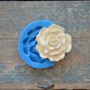 Lady Emma - Bas-Relief Embellishment