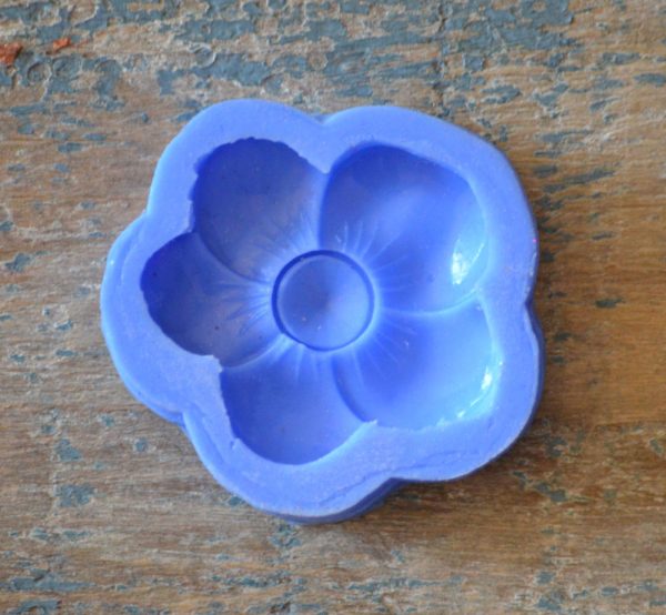 Pretty Perfect - Bas-Relief Embellishment - Image 2